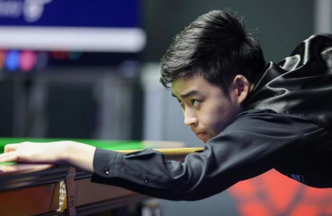 的表现中 的表现中